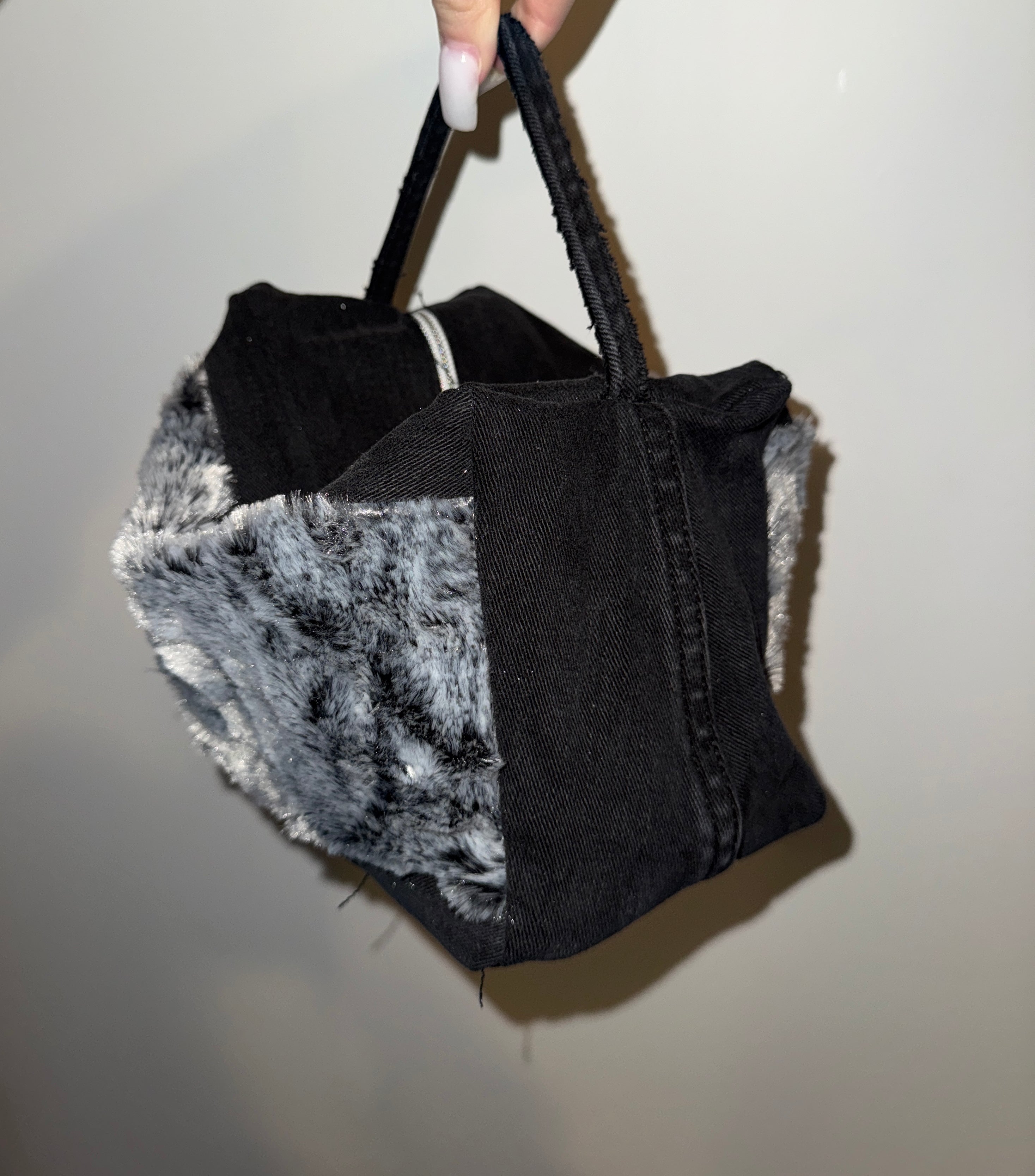 VITI Fur Black Denim